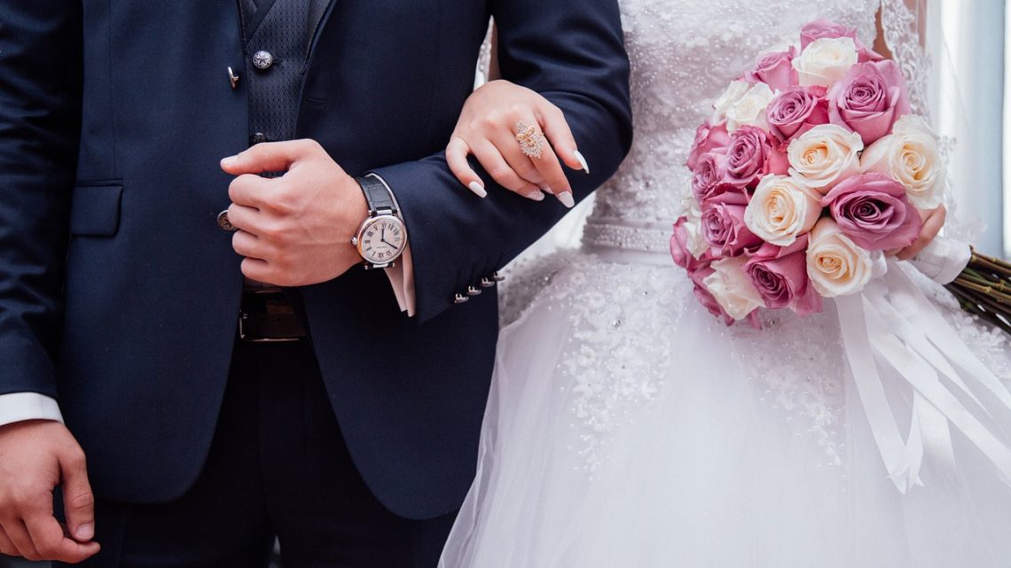 Ce qu’il faut savoir sur l’etiquette des invitations de mariage